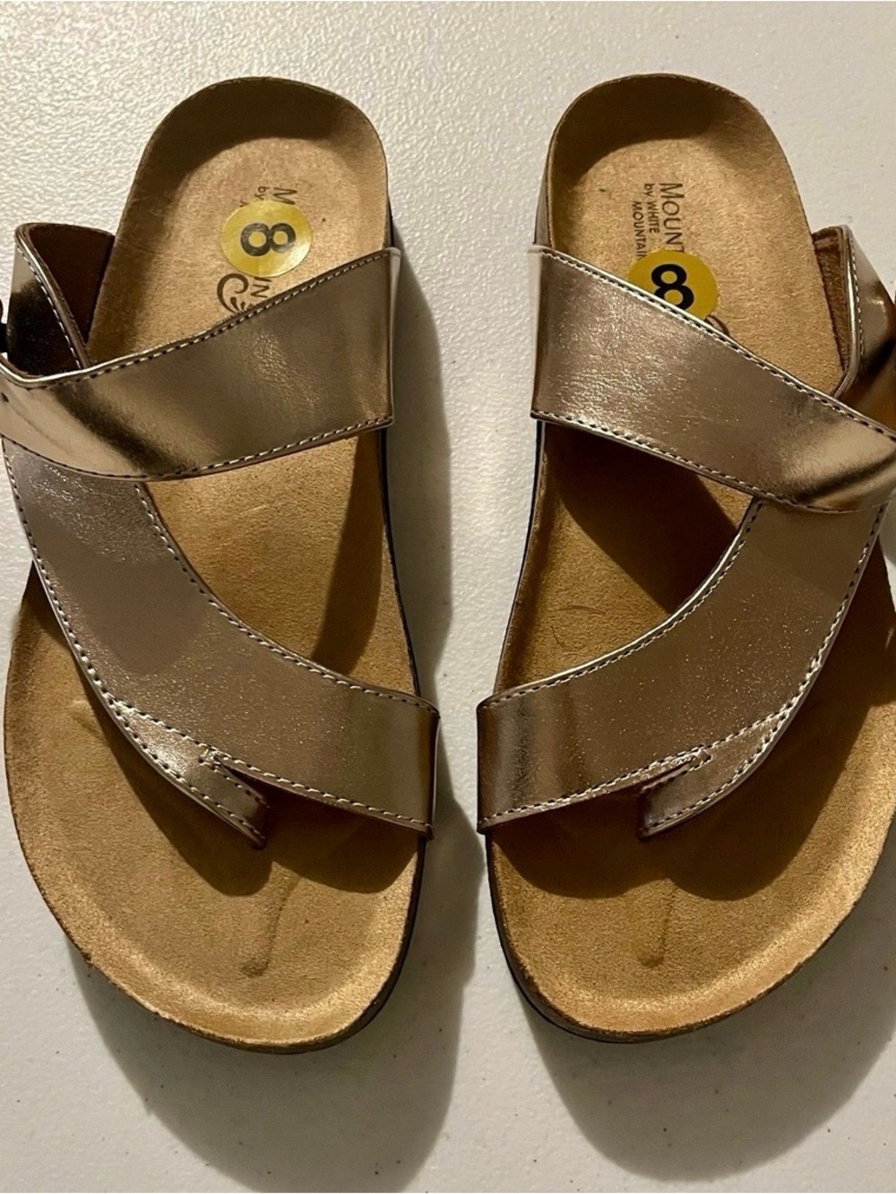 White Mountain NWOT Mountain Sole Hiya Metallic Rose Gold Cross-Strap Sandals